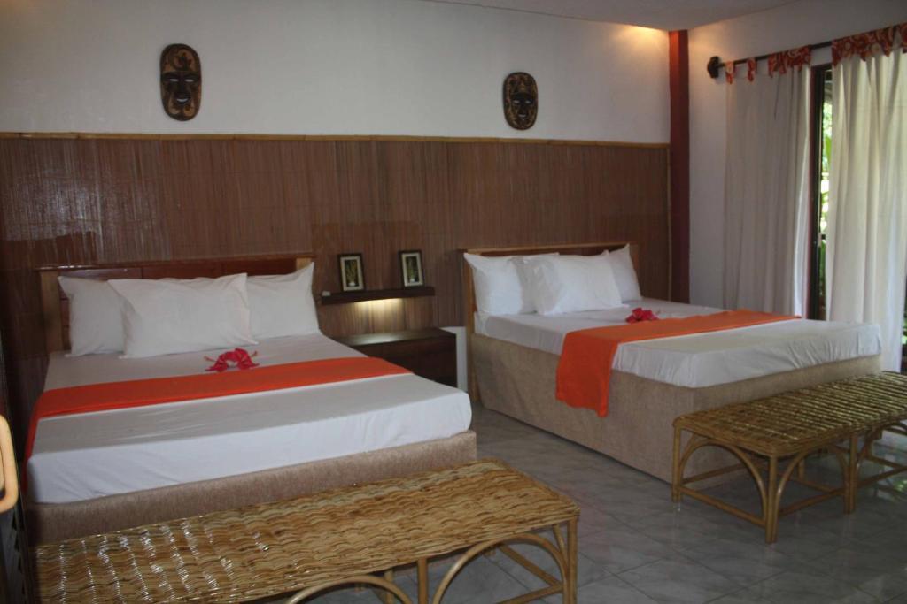Cooper'S Beach Resort Lucbuan Exterior foto